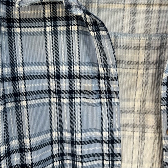 Plaid Button-Up Shirt - Picture 5 of 7